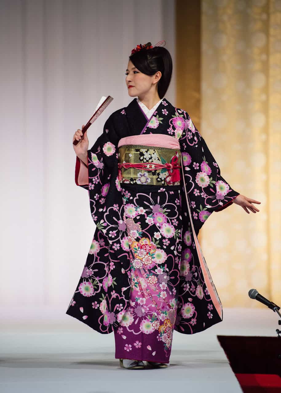 The Timeless Charm of Traditional Kimono缩略图
