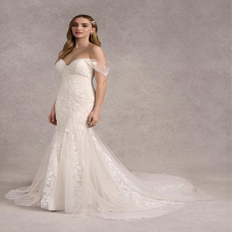 Adrianna Papell Wedding Dress